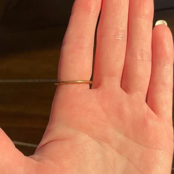 Coach Gold Flower Ring - Picture 3 of 5